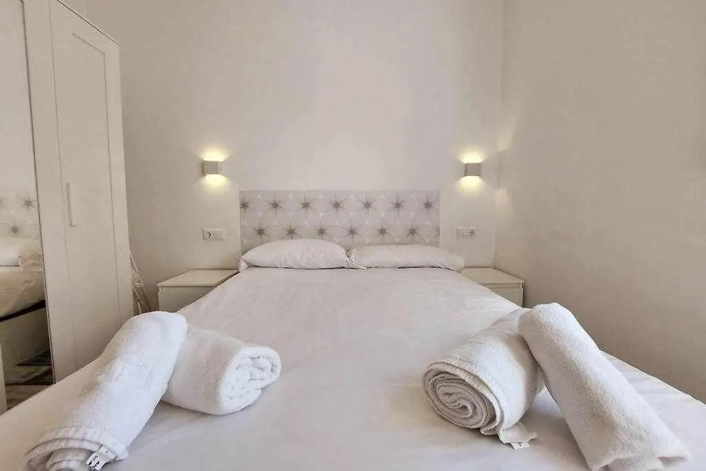 Apartament Bonito Apartamento En 2º Linea De Playa & Parking Malaga